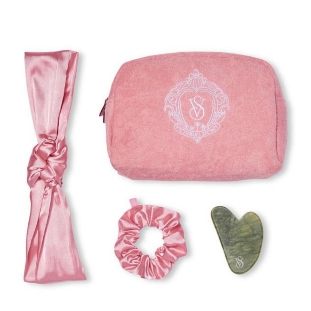 VS self-care spa kit NWT Victoria’s Secret